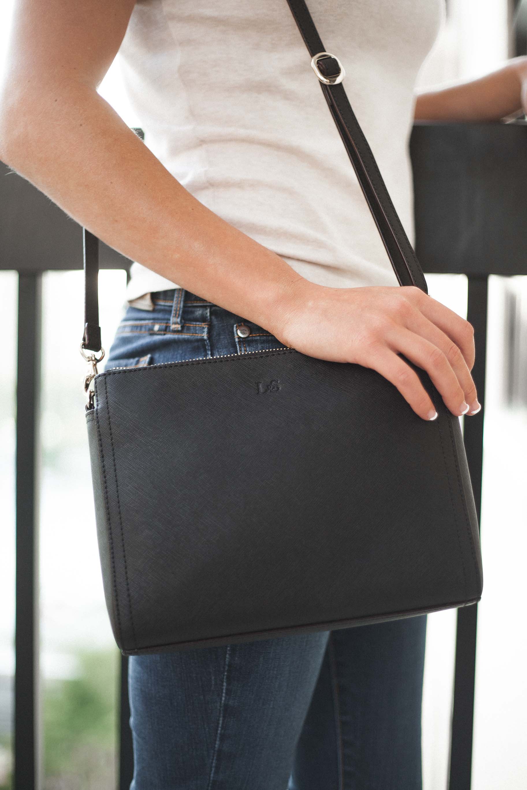 The Pearl: Leather Crossbody & Clutch Bag in Black | Lo & Sons